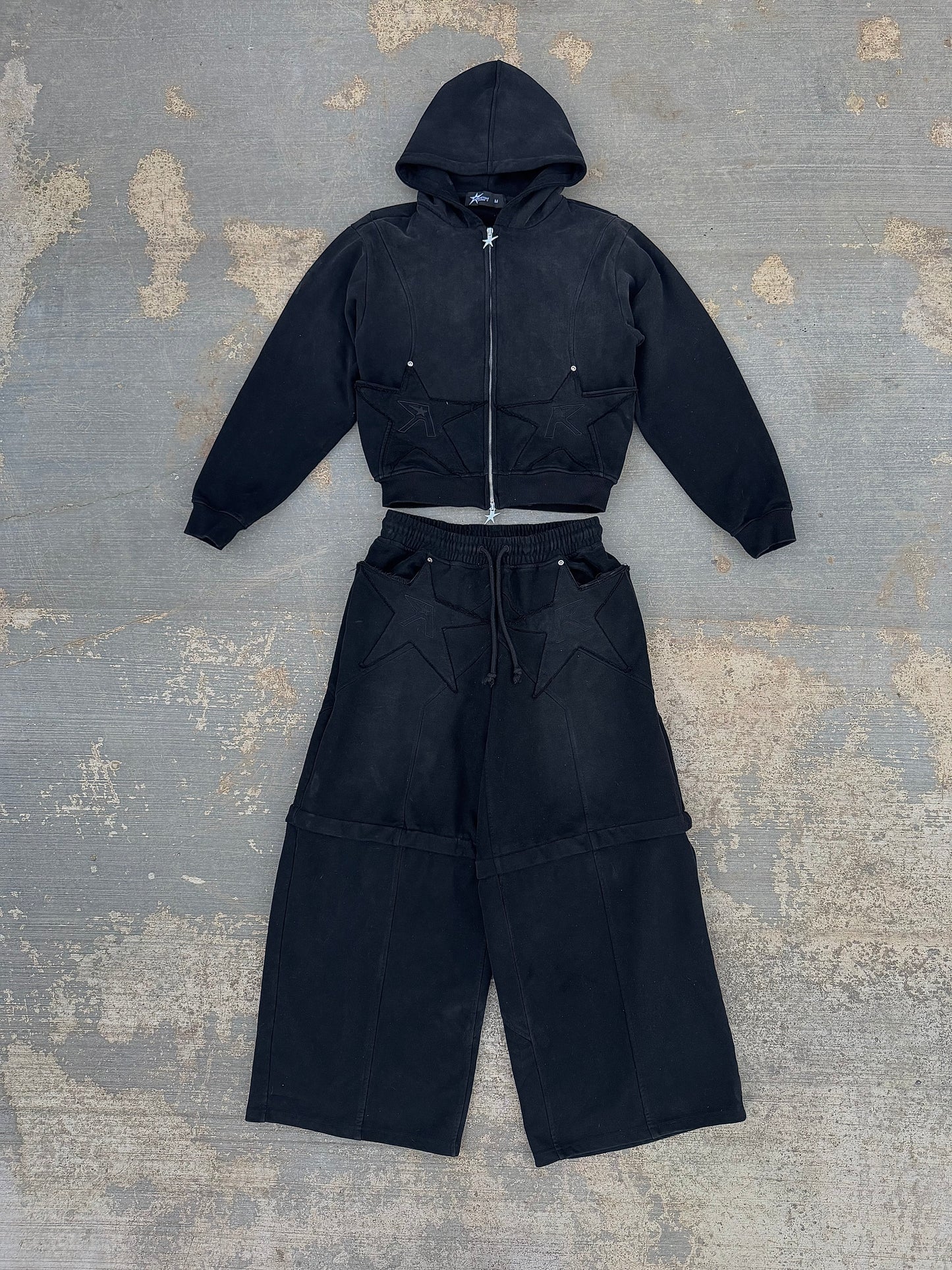 Logo pocket convertible sweats