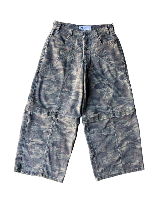 Camo logo pocket convertible jeans